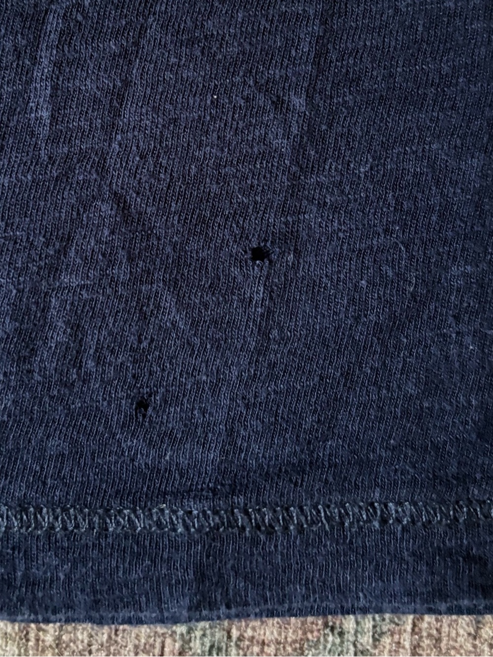 Vintage 2000s Hollister Navy Short-Sleeve Henley Tee - Picture 4 of 4